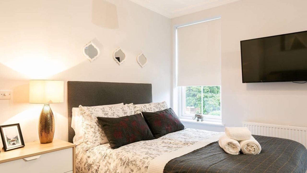 Photo of Others in Reading