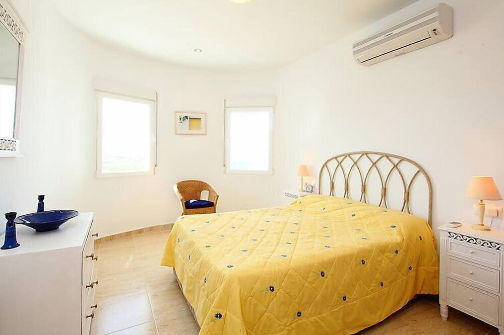 Photo of Bedroom in Rafol de Almunia