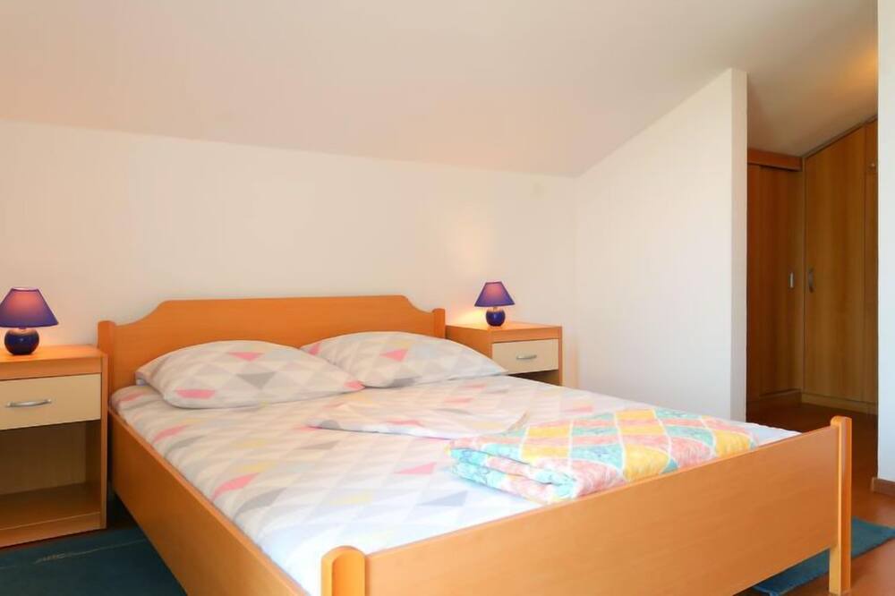 Photo of Bedroom in Porozina