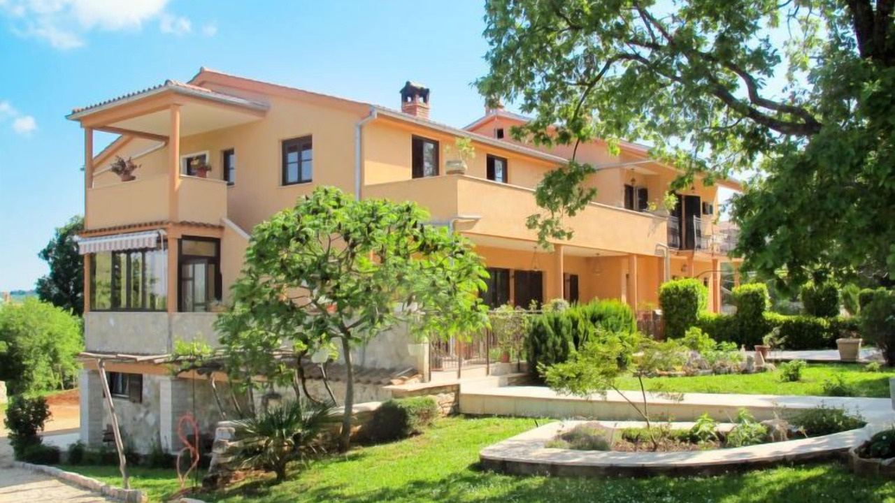 Photo of Outdoor in Matohanci