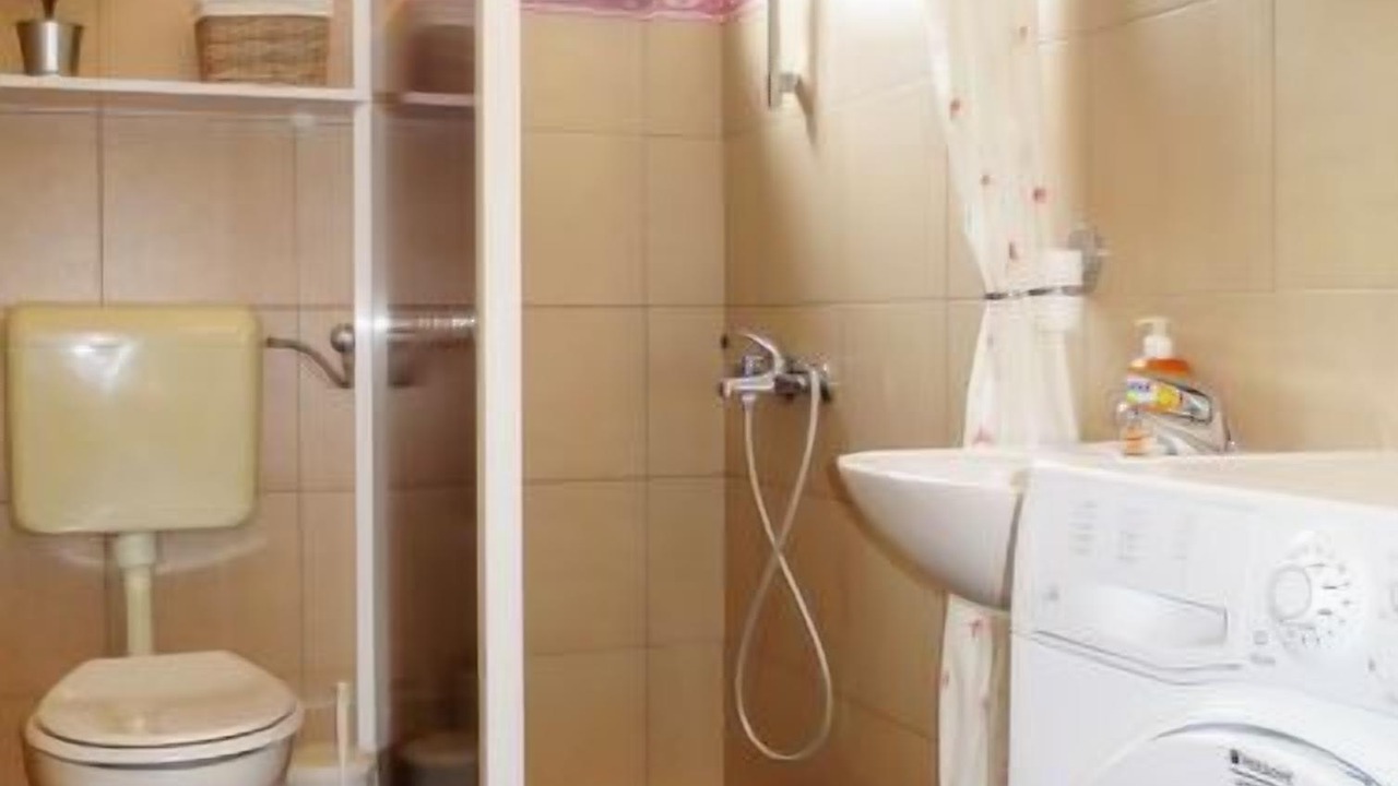 Photo of Bathroom in Matohanci
