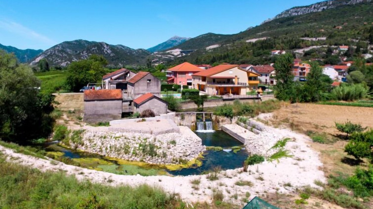 Photo of Outdoor in Dusina