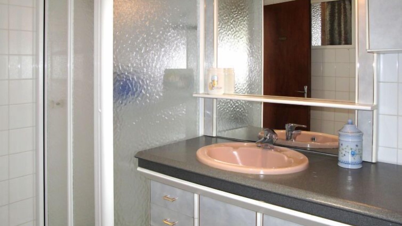 Photo of Bathroom in Saint-Maurice-en-Cotentin