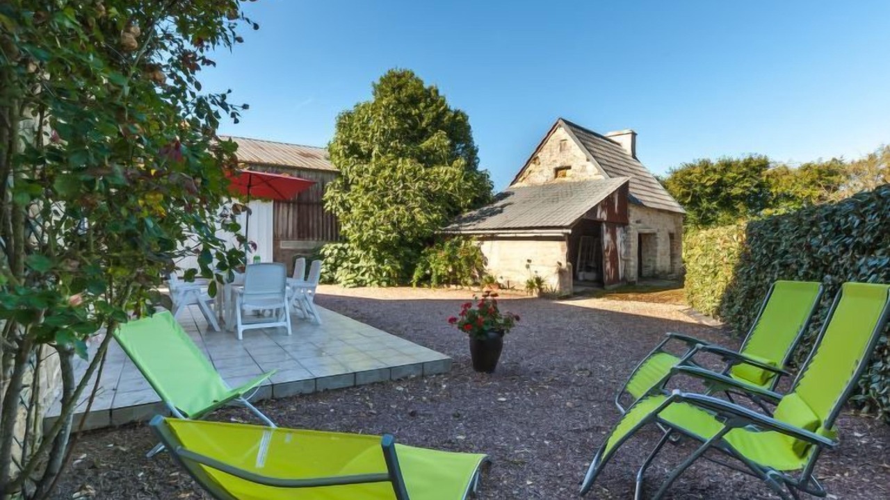 Photo of Outdoor in Biniville