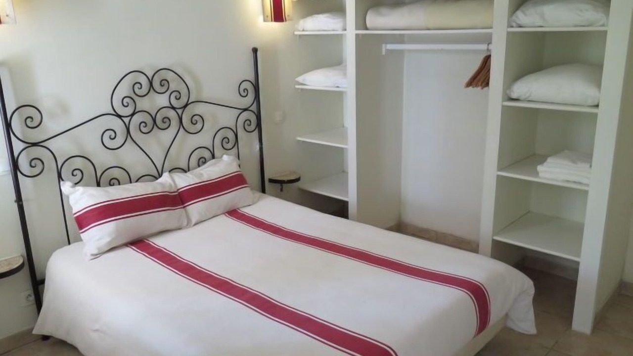 Photo of Bedroom in La Bastide-Clairence