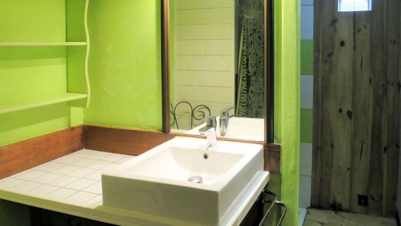 Photo of Bathroom in Queyrac