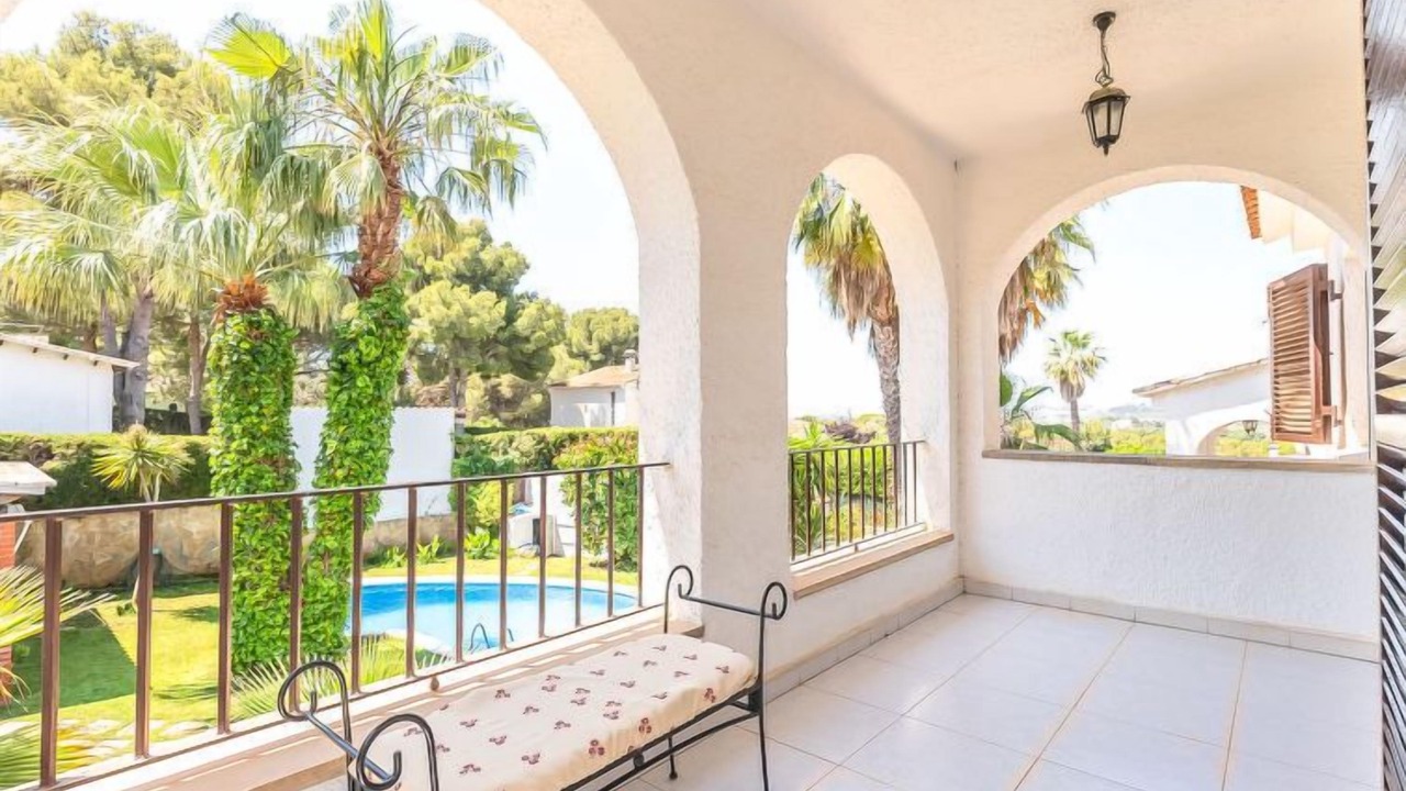 Photo of Patio Balcony in El Roc de Sant Gaieta