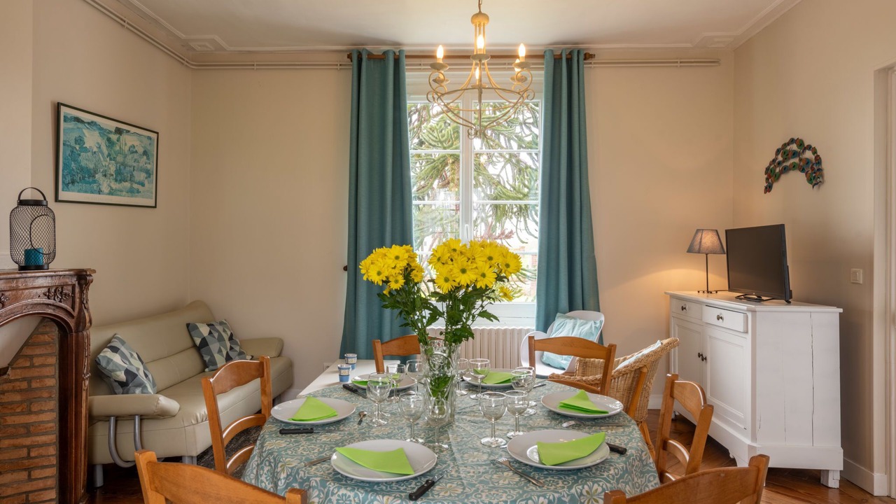 Photo of Others in Colleville