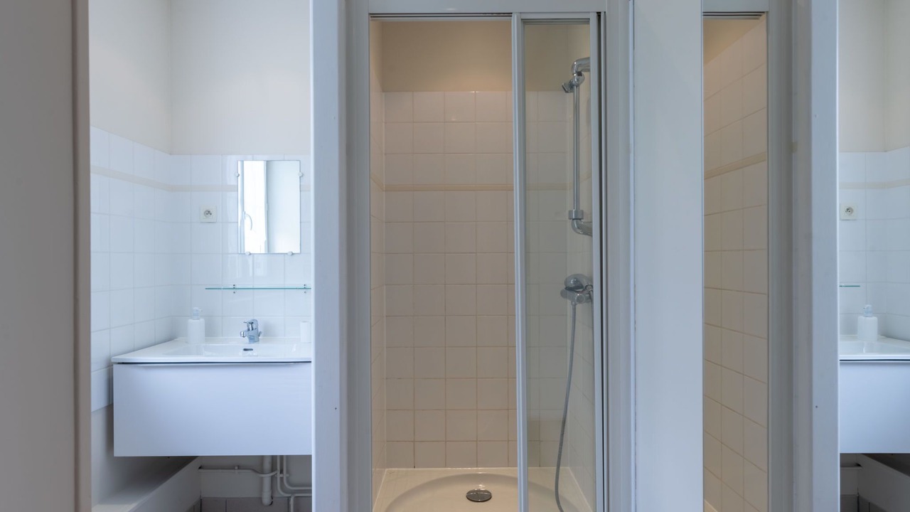 Photo of Bathroom in Colleville