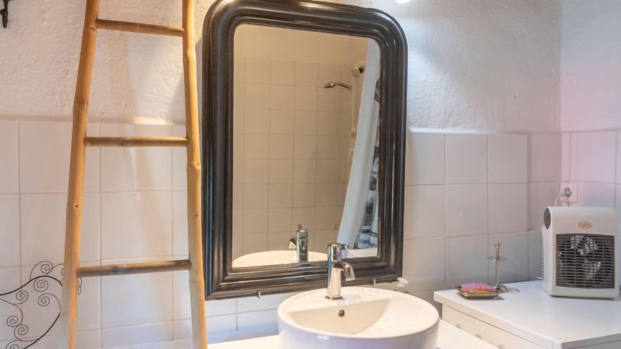 Photo of Bathroom in Chiddes