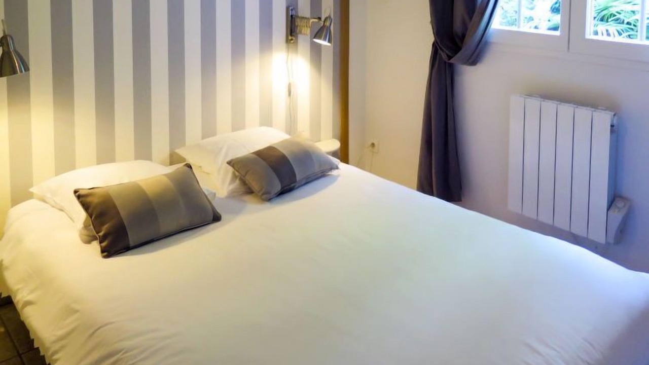 Photo of Bedroom in La Bastide-Clairence