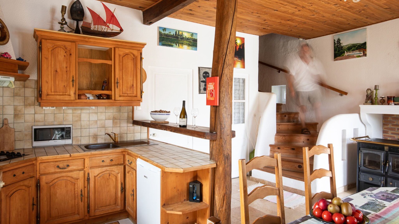 Photo of Kitchen in Epertully