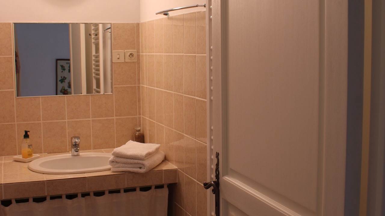Photo of Bathroom in Lorgues