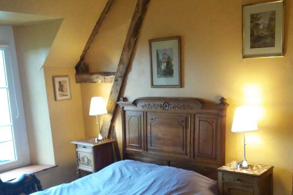 Photo of Bedroom in Le Merlerault