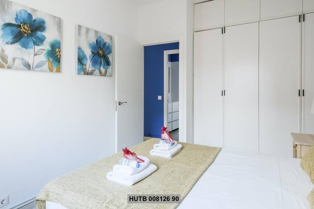 Photo of Bedroom in El Camp de l'Arpa del Clot