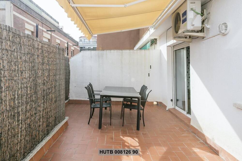 Photo of Patio Balcony in El Camp de l'Arpa del Clot