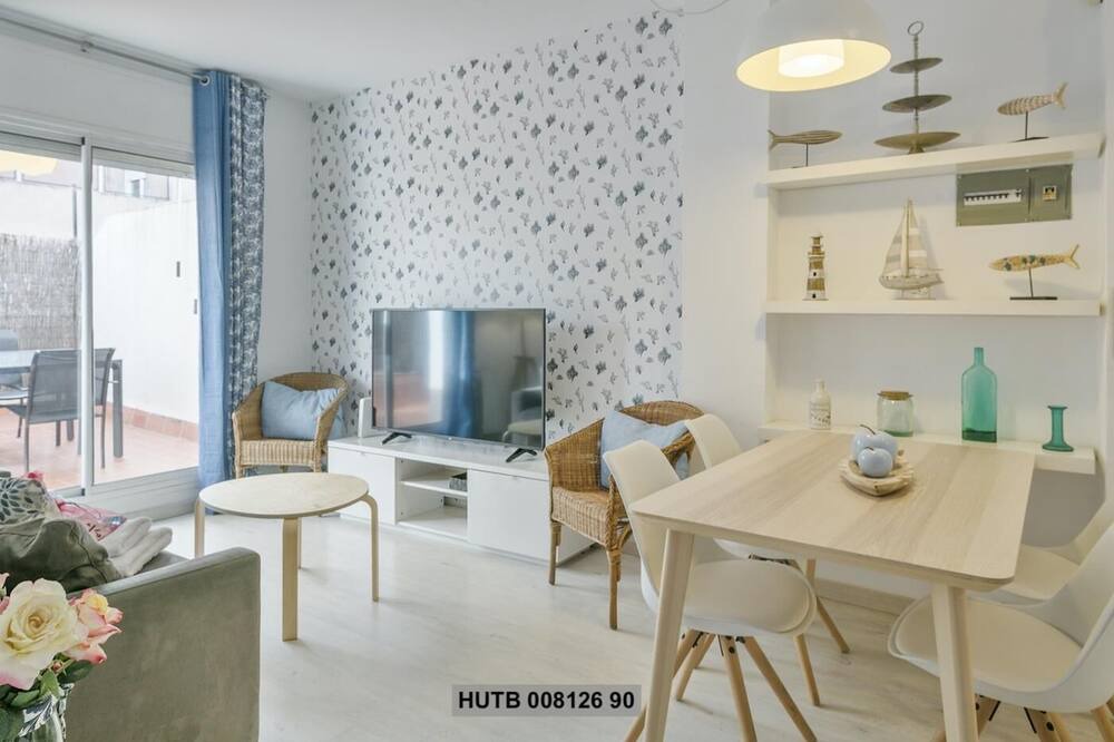 Photo of Livingroom in El Camp de l'Arpa del Clot