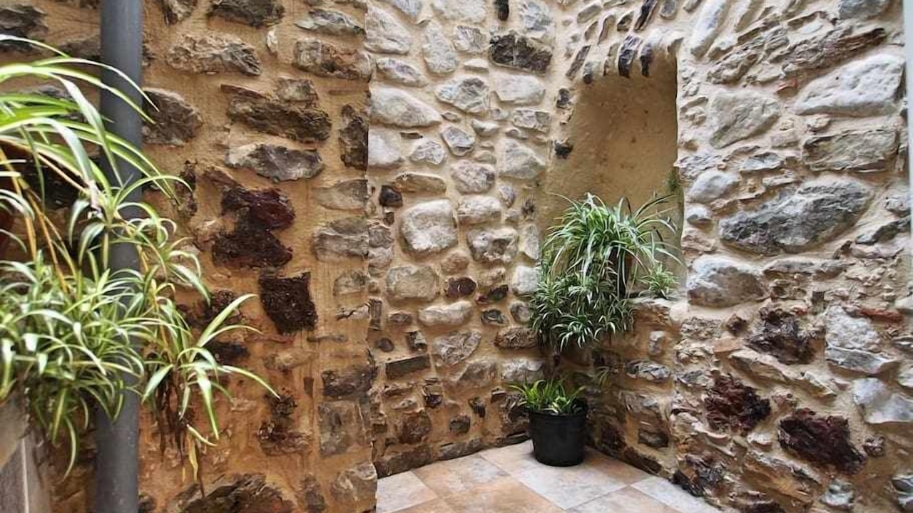 Photo of Outdoor in Besalu