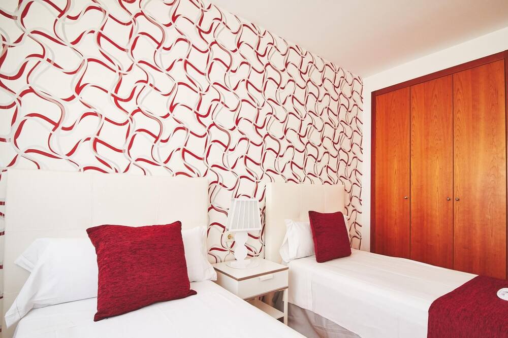 Photo of Bedroom in Badalona