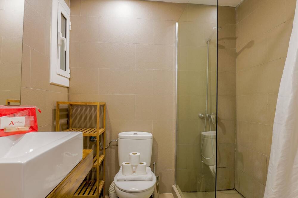 Photo of Bathroom in La Maternitat i Sant Ramon