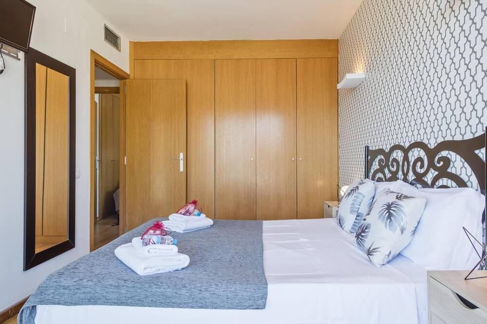 Photo of Bedroom in Badalona