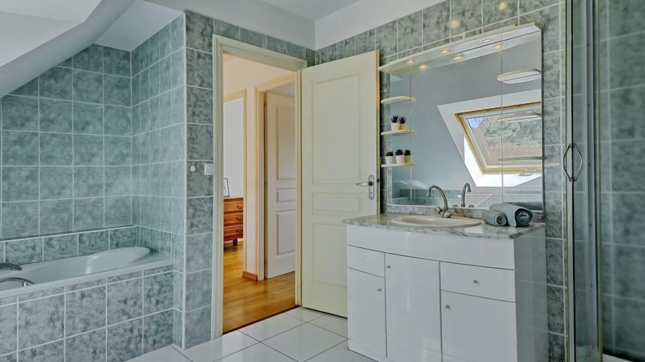 Photo of Bathroom in Ploubezre