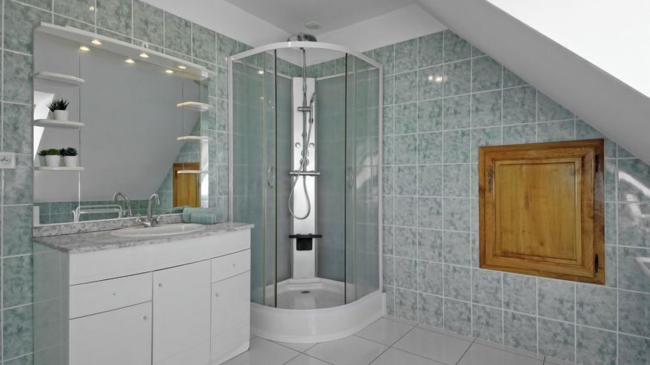 Photo of Bathroom in Ploubezre