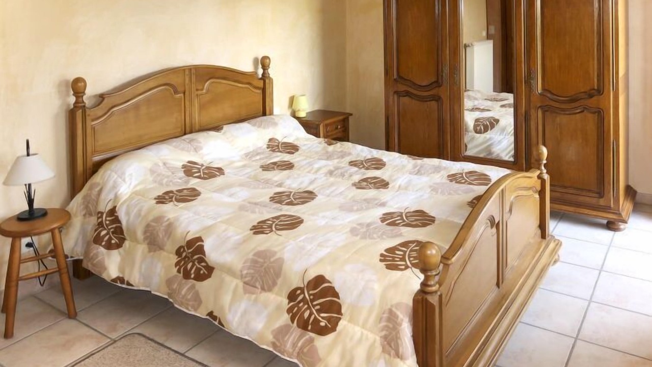 Photo of Bedroom in Grillon