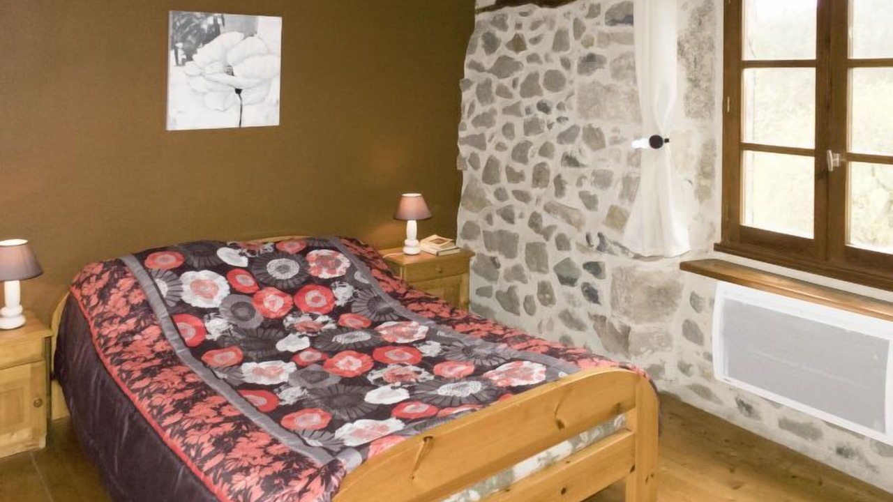 Photo of Bedroom in Saint-Julien-d'Ance