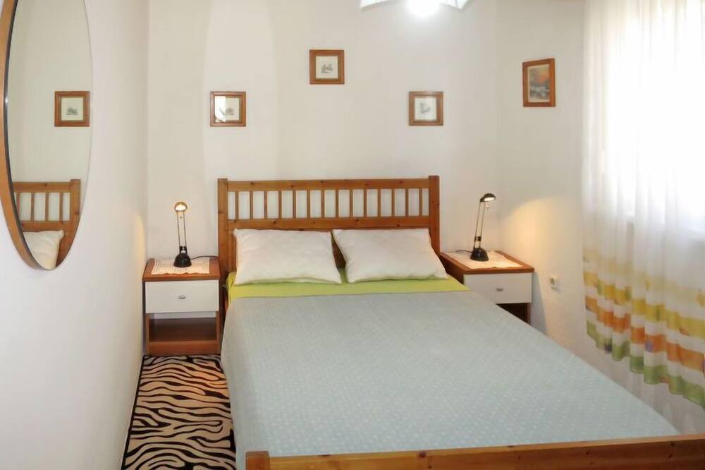 Photo of Bedroom in Rovanjska