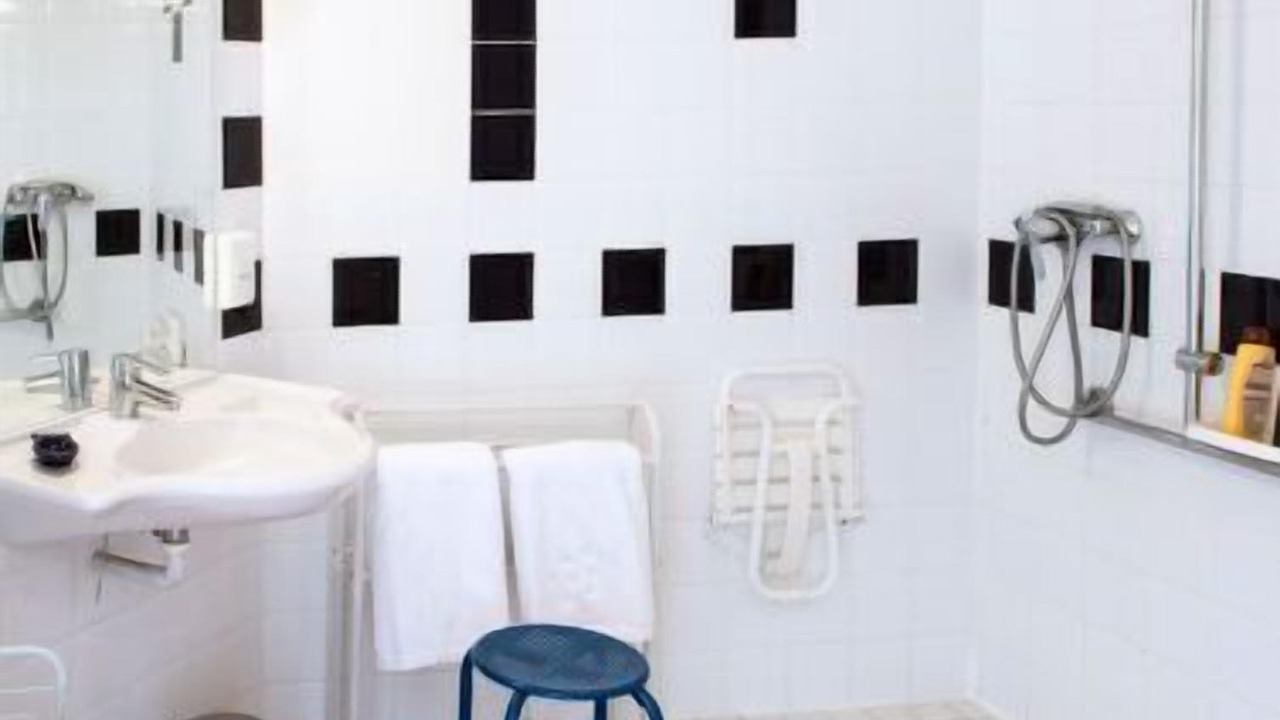 Photo of Bathroom in Grandcamp-Maisy