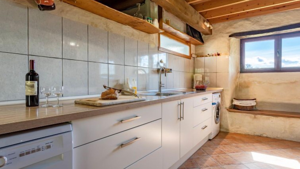 Photo of Kitchen in Saint-Sauveur-le-Vicomte