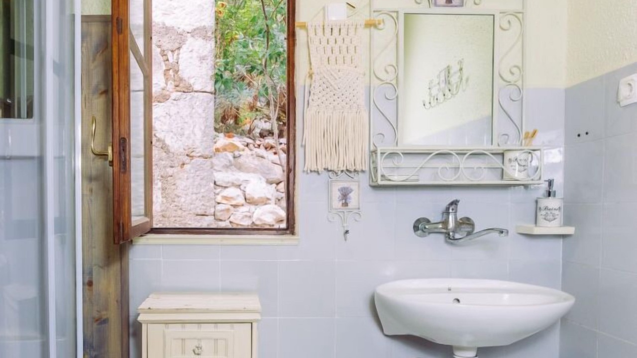 Photo of Bathroom in Bacina