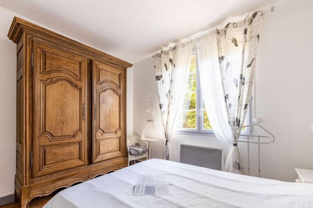 Photo of Bedroom in Carcans
