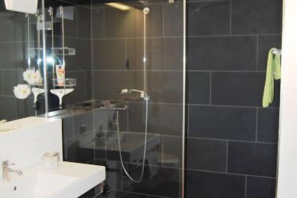 Photo of Bathroom in Parpan