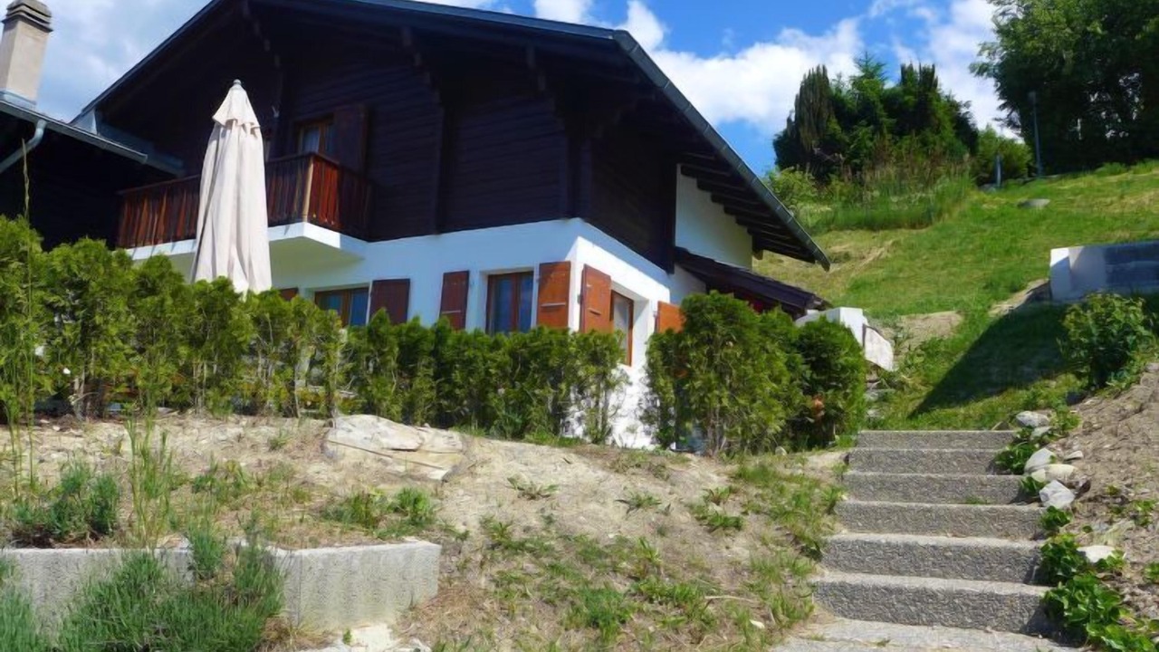 Photo of Buildings in Lens