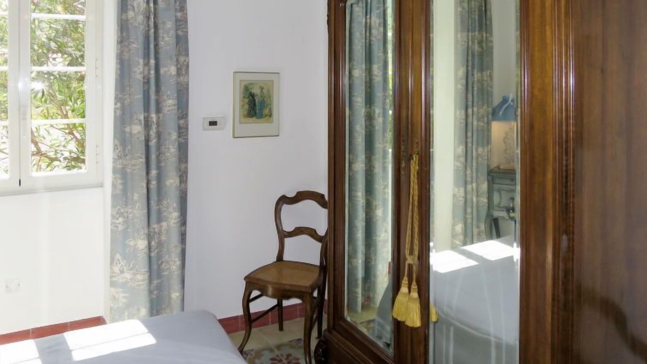 Photo of Others in Galeria