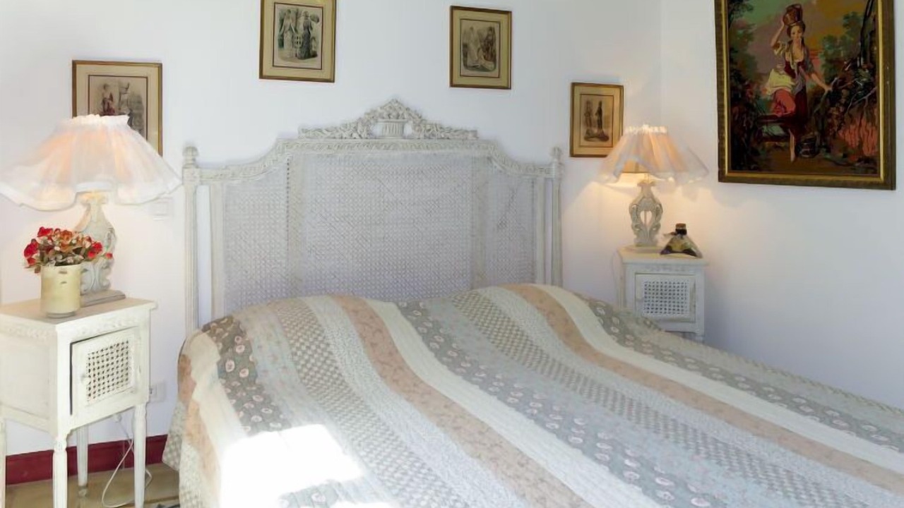 Photo of Others in Galeria