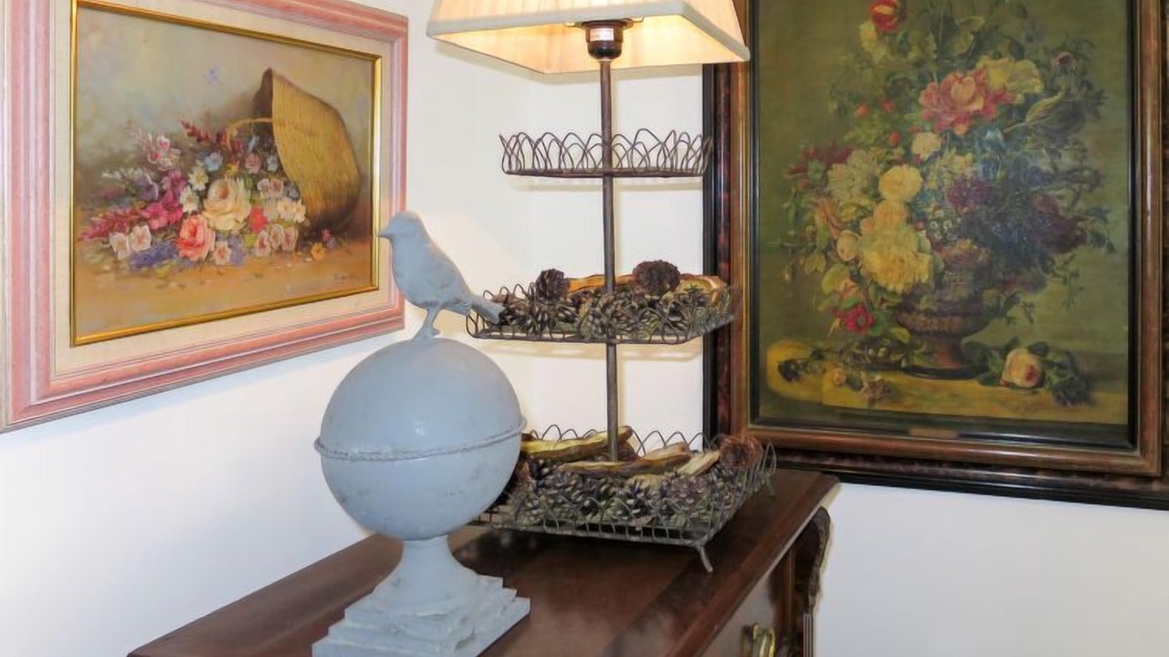 Photo of Others in Galeria