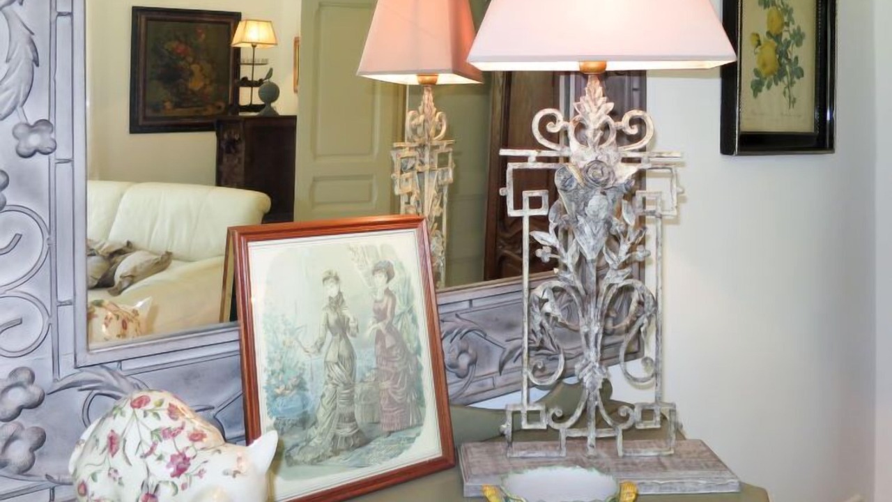 Photo of Others in Galeria