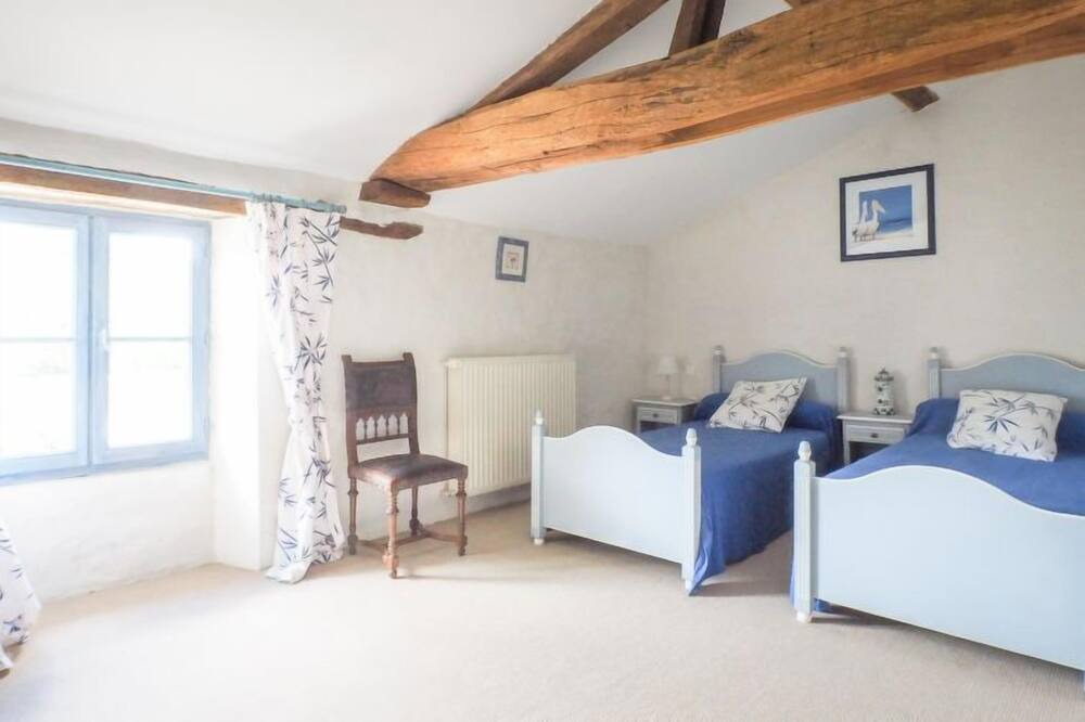 Photo of Bedroom in Saint-Laurent-de-la-Salle