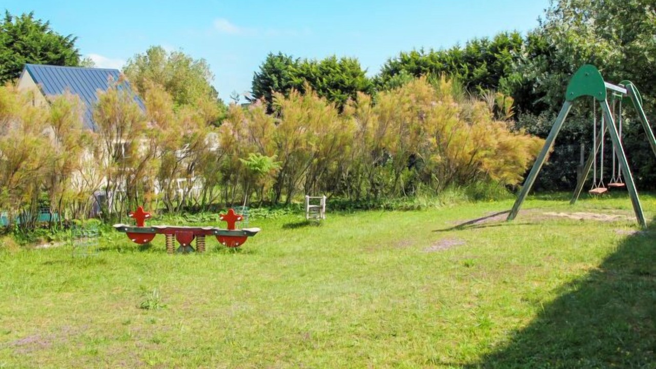 Photo of Others in Denneville