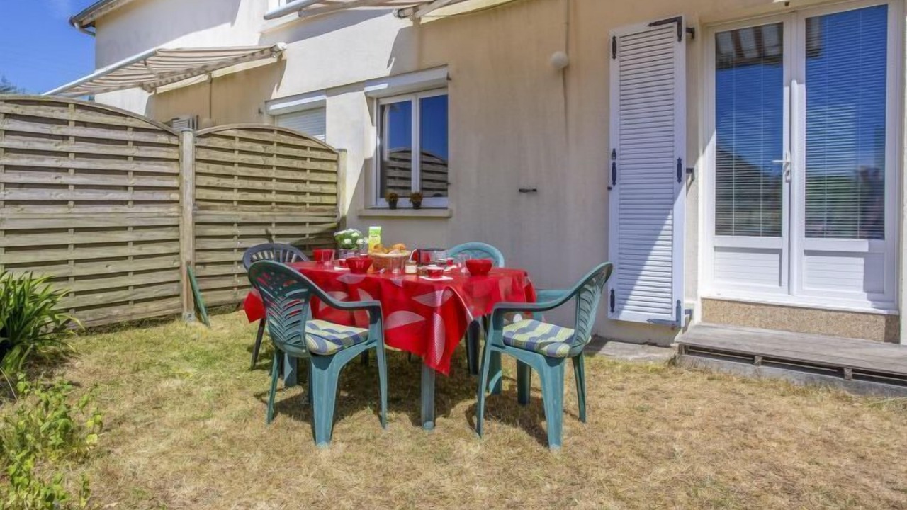 Photo of Outdoor in Denneville