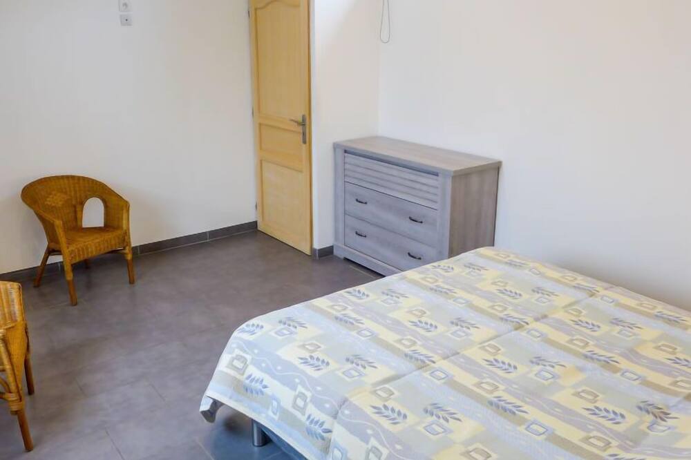 Photo of Bedroom in Sainte-Marie-la-Mer