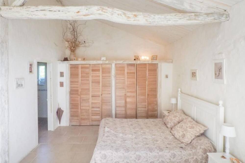 Photo of Bedroom in Saint-Laurent-de-la-Salle