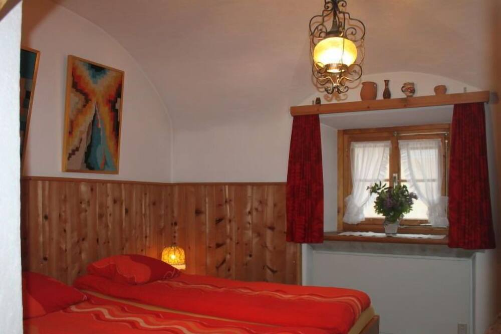 Photo of Bedroom in Ardez