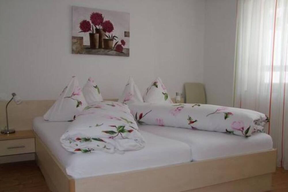 Photo of Bedroom in Engadin Scoul