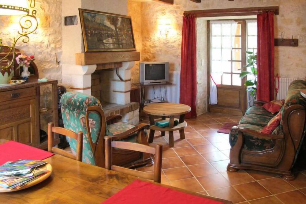 Photo of Livingroom in Saint-Matre