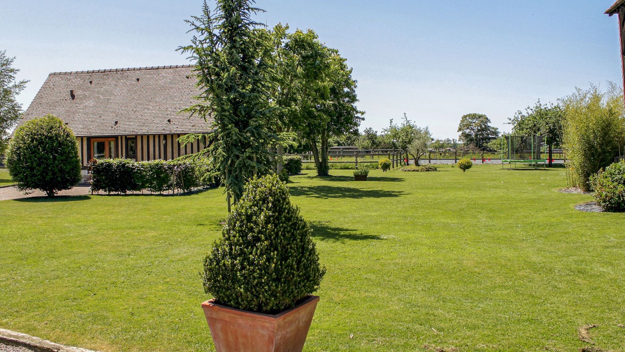 Photo of Outdoor in Corbon