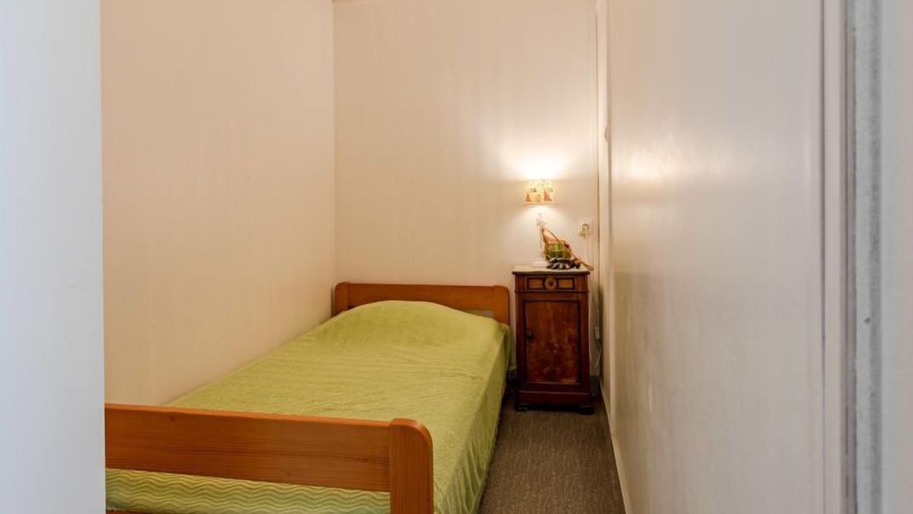 Photo of Others in Reville